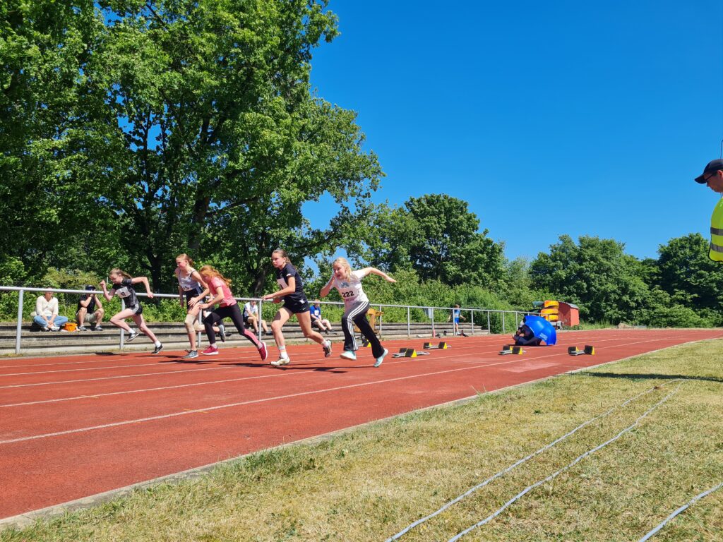Schulvergleich Leichtathletik an der KGS Bad Bevensen 2024